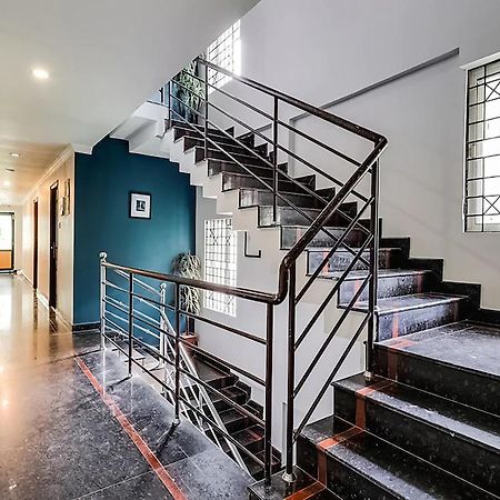 ホテルAccadia Residency Kochi エクステリア 写真