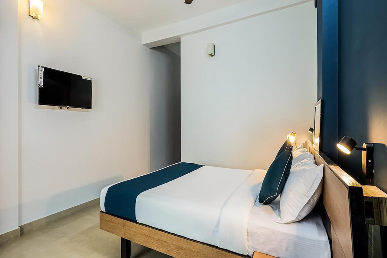 ホテルAccadia Residency Kochi エクステリア 写真