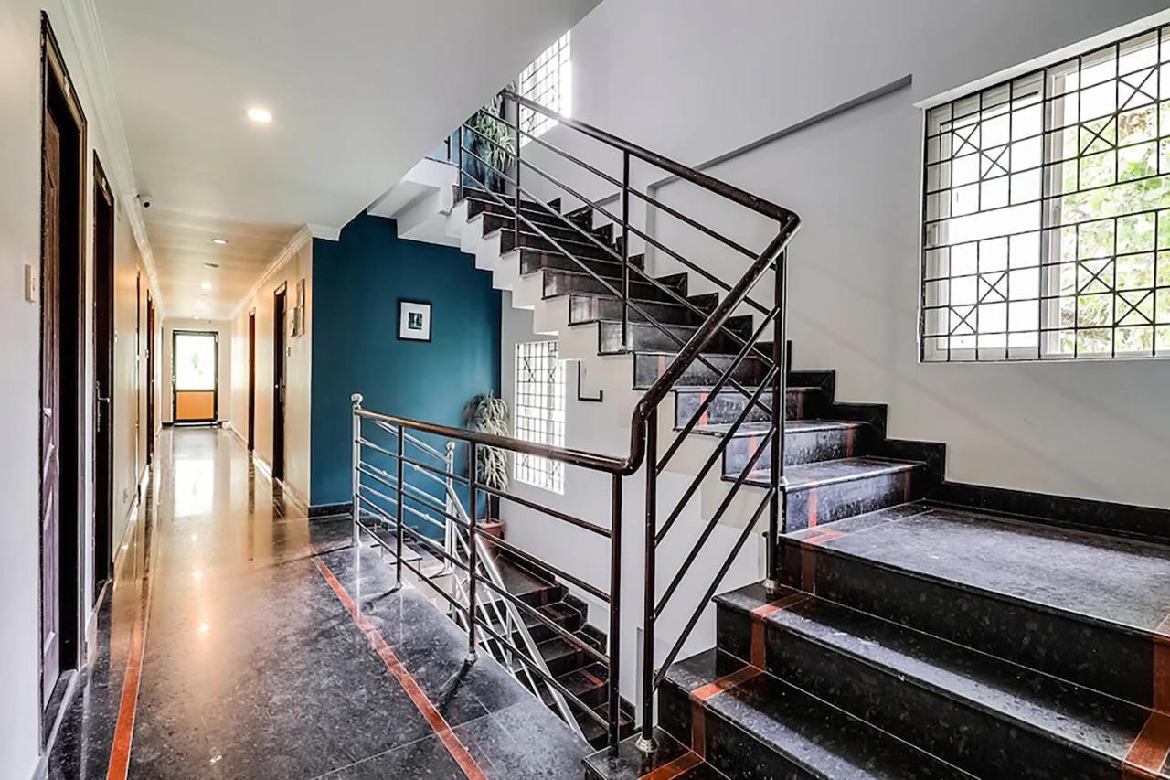 ホテルAccadia Residency Kochi エクステリア 写真