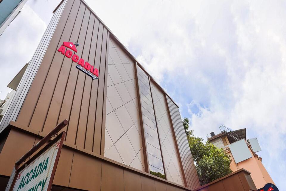 ホテルAccadia Residency Kochi エクステリア 写真